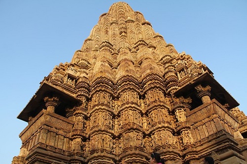 Indian Medieval History Quiz (Khajuraho Architecture Pic)